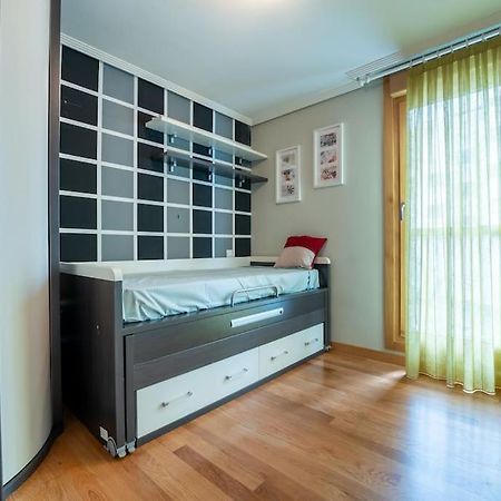 Apartamento En El Corazon De La Ciudad Con Parking Santander Buitenkant foto