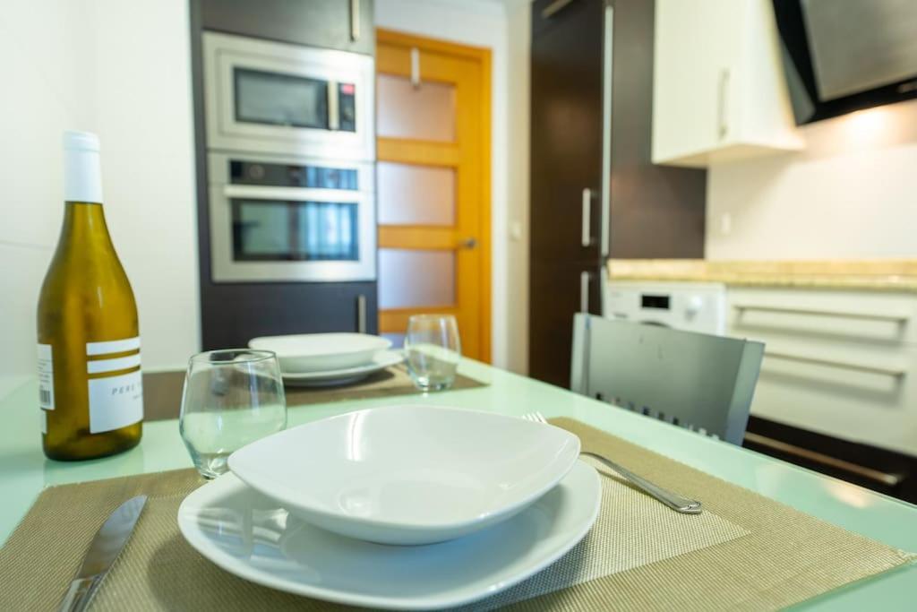 Apartamento En El Corazon De La Ciudad Con Parking Santander Buitenkant foto