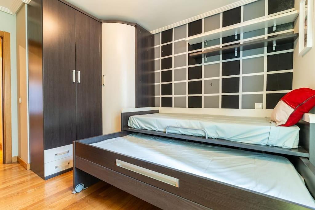 Apartamento En El Corazon De La Ciudad Con Parking Santander Buitenkant foto