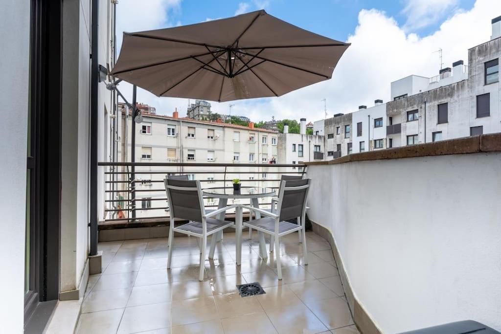 Apartamento En El Corazon De La Ciudad Con Parking Santander Buitenkant foto